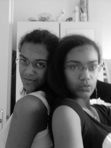 mellisa and anais